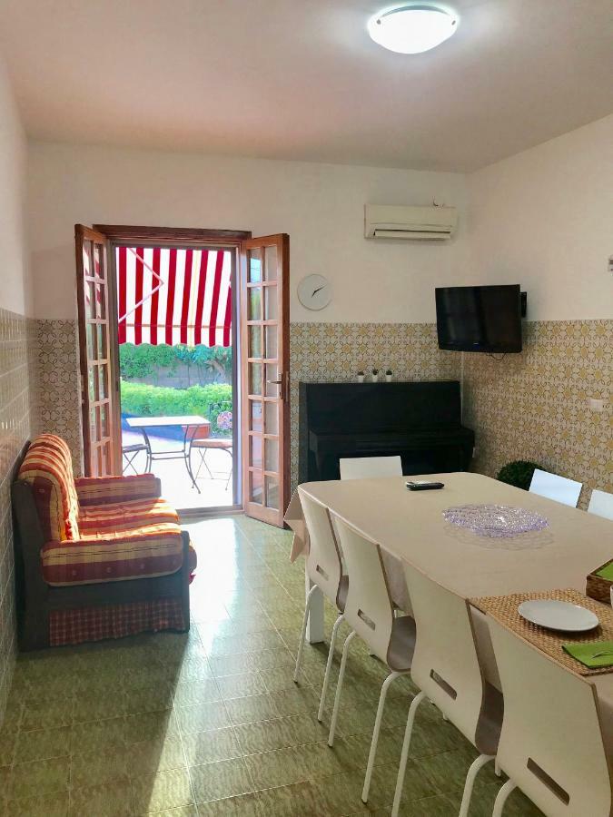 Donnapeppina Siracusa Plemmirio Exterior foto